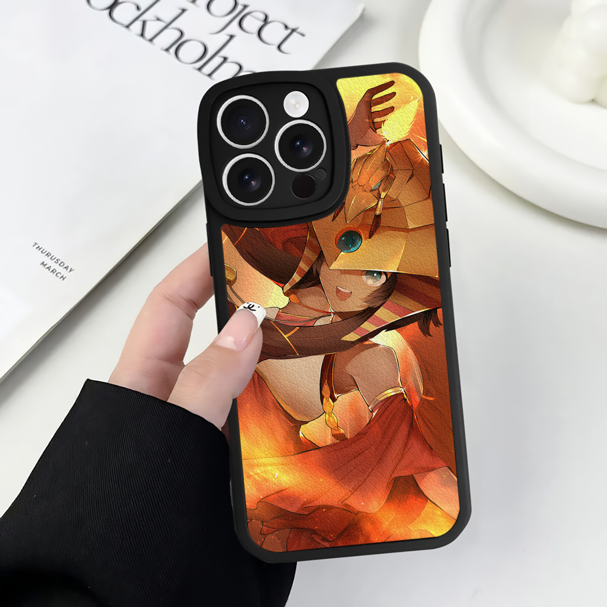 （画像用） 遊☆戯☆王 Yu-Gi-Oh! 【iPhone 16シリーズ対応】シリコンスマホケース（レザー調） 材質：シリコン